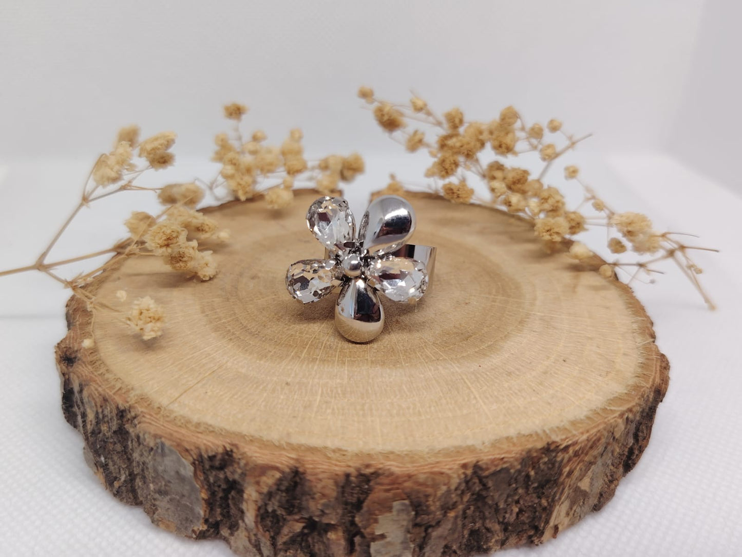 Bague Fleur en Acier Inoxydable – Élégance & Brillance