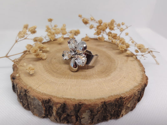 Bague Fleur en Acier Inoxydable – Élégance & Brillance