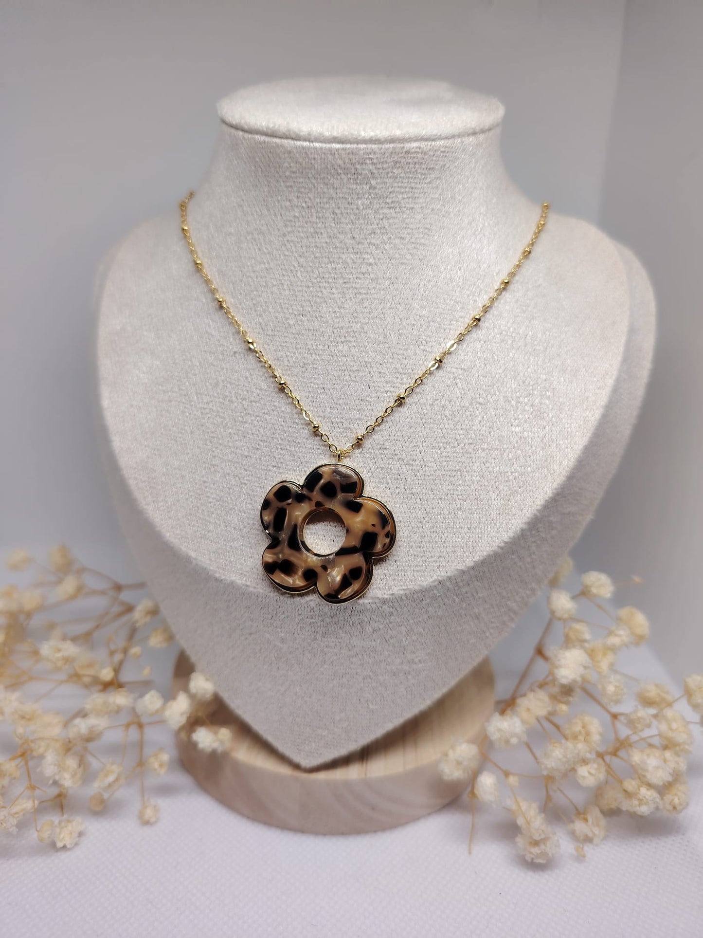 Collier Fleur effet léopard – Acier inoxydable