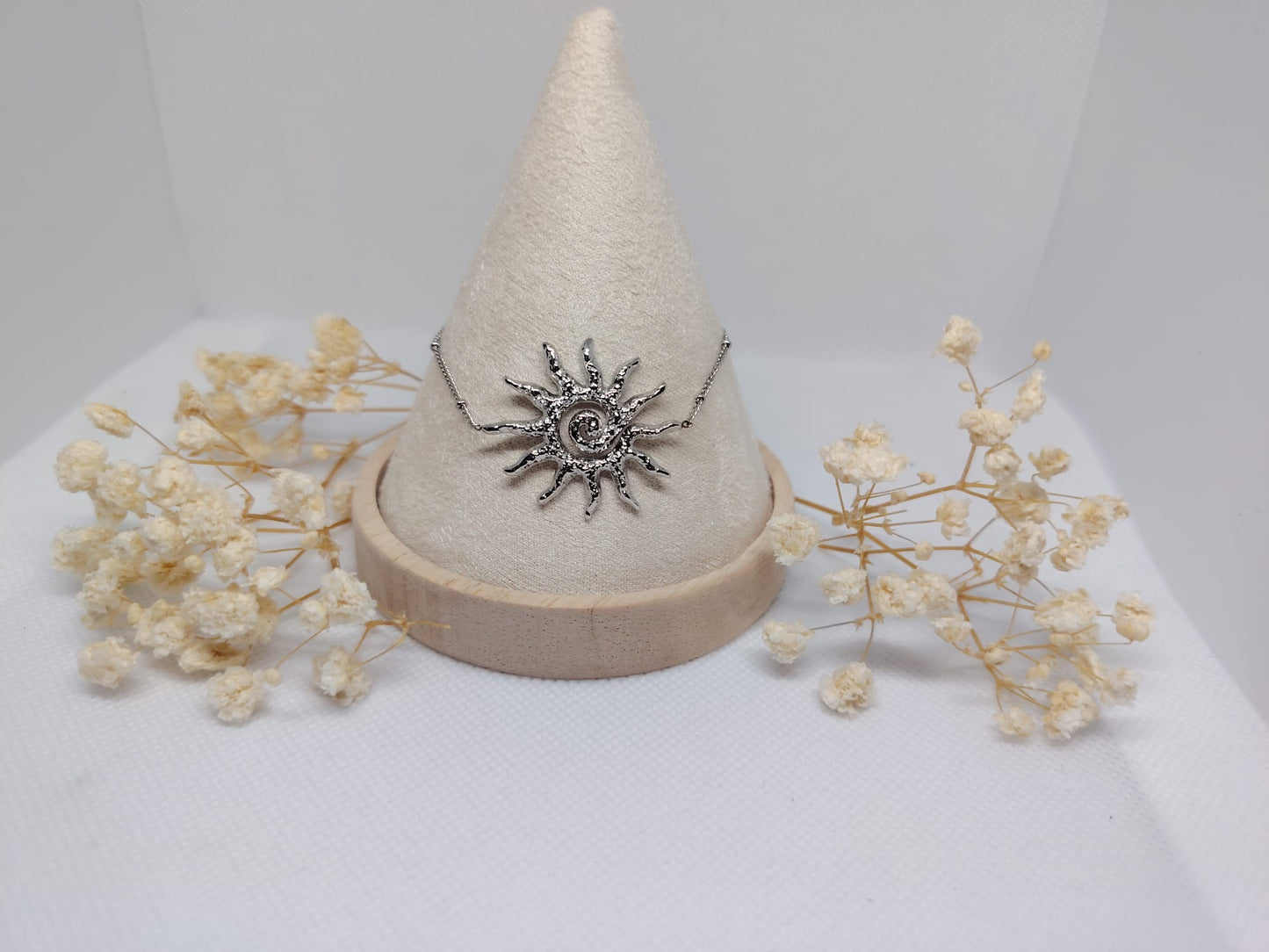 Collier Soleil Argenté en Acier Inoxydable