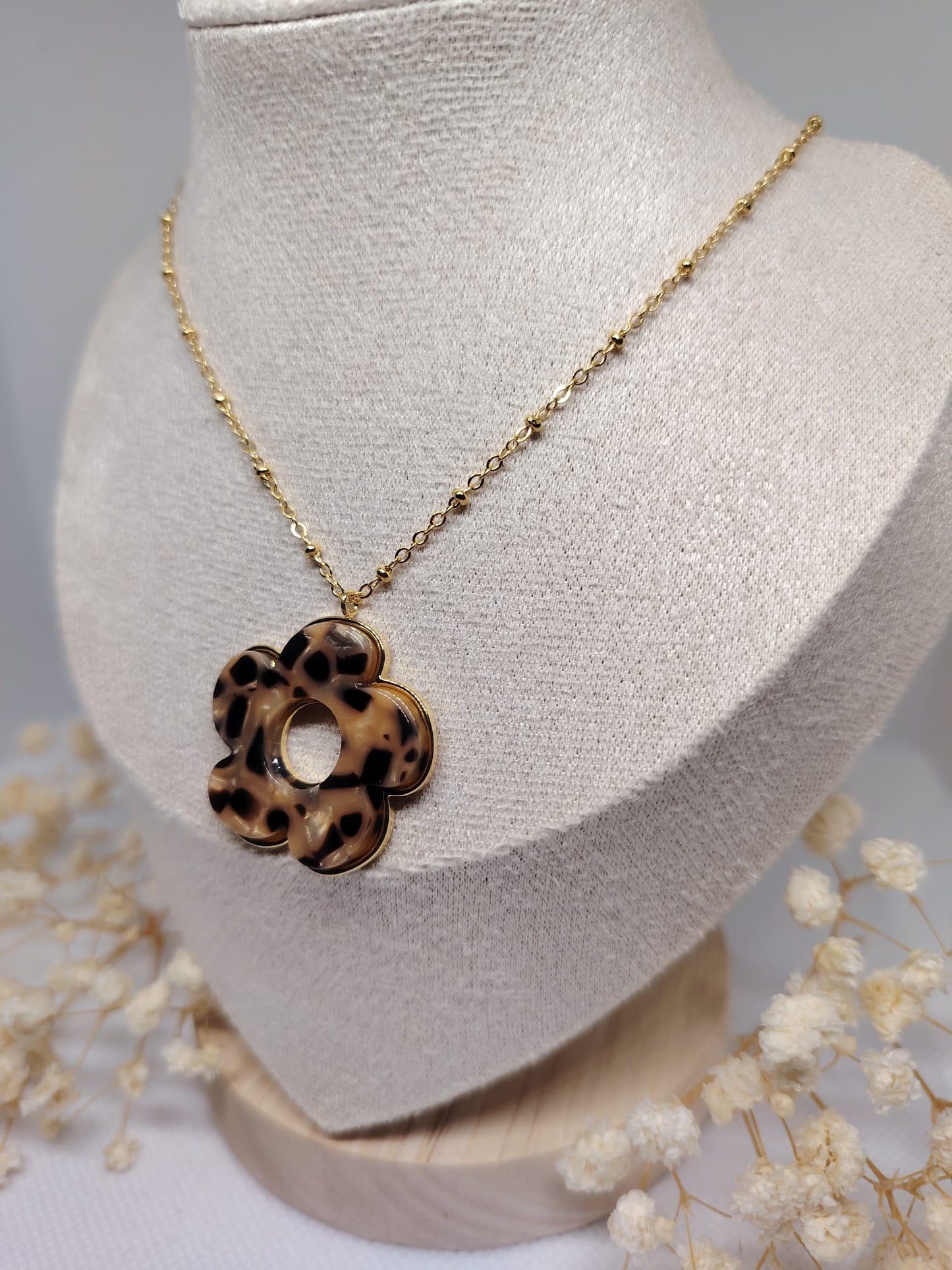 Collier Fleur effet léopard – Acier inoxydable