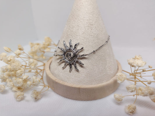 Collier Soleil Argenté en Acier Inoxydable