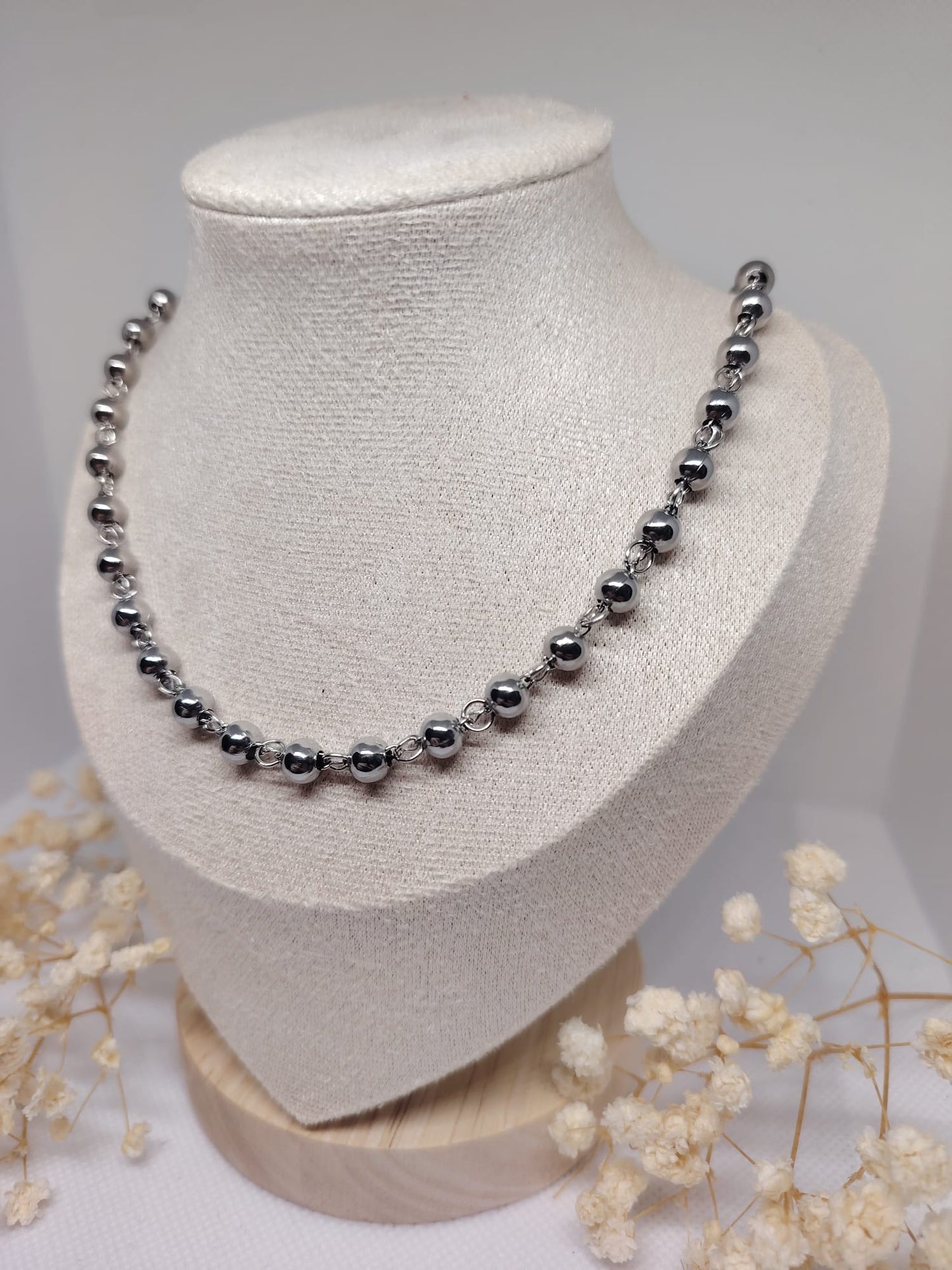 Collier Boules Argenté – Acier Inoxydable
