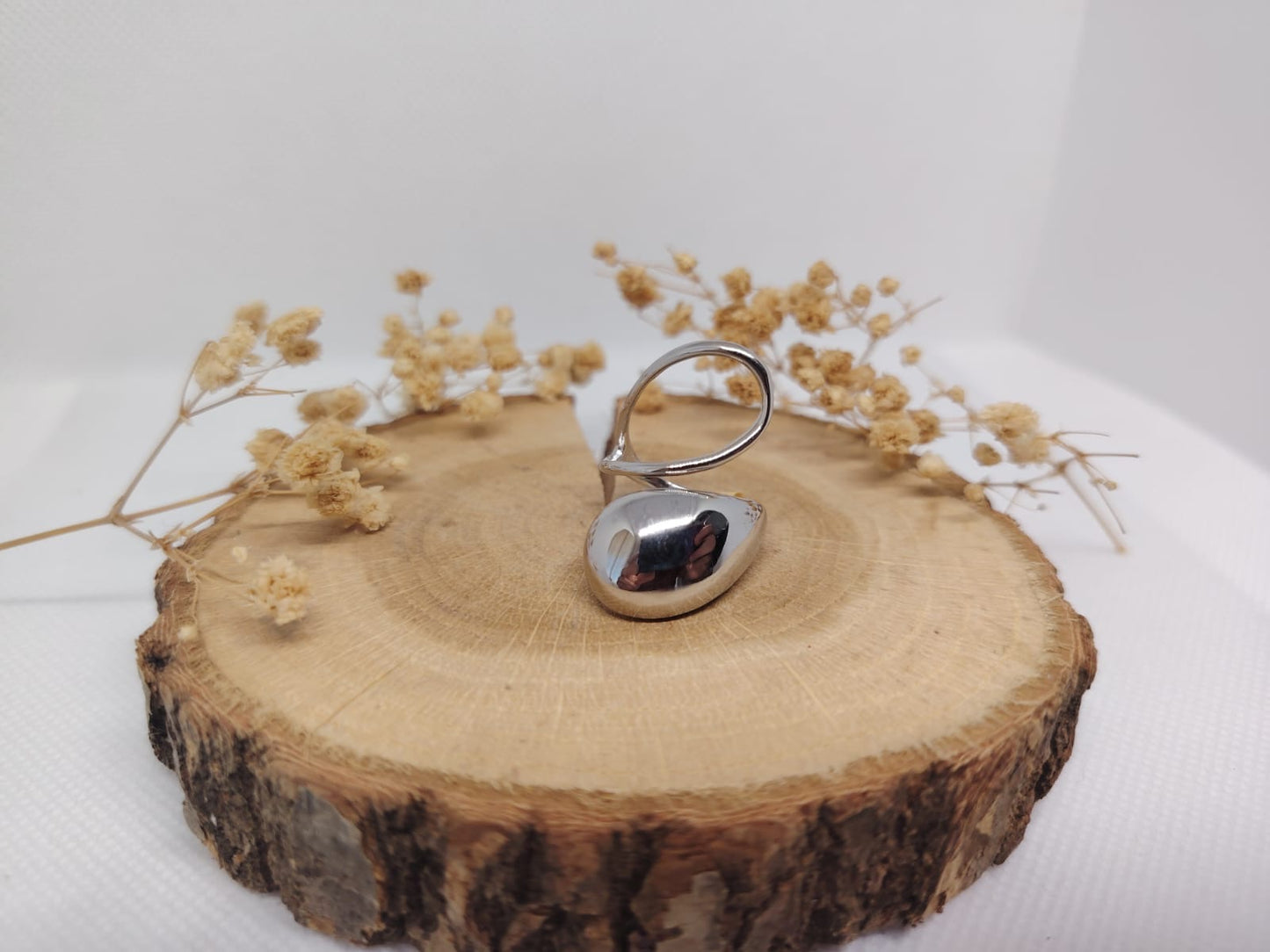 Bague Goutte Moderne en Acier Inoxydable – Design Sculptural