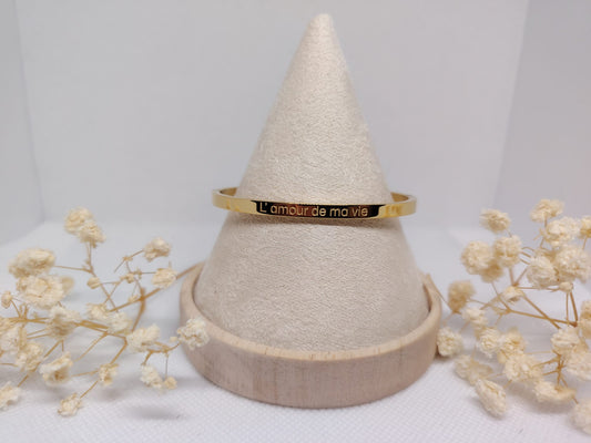 Bracelet Jonc Gravé « L’amour de ma vie » – Acier Inoxydable Doré