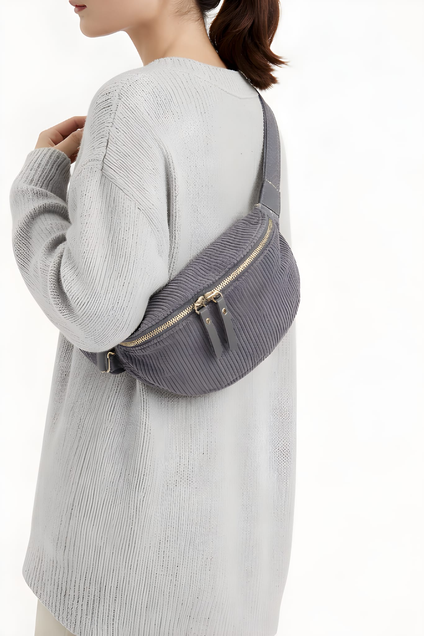 Sac banane femme en velours côtelé – Tendance & pratique