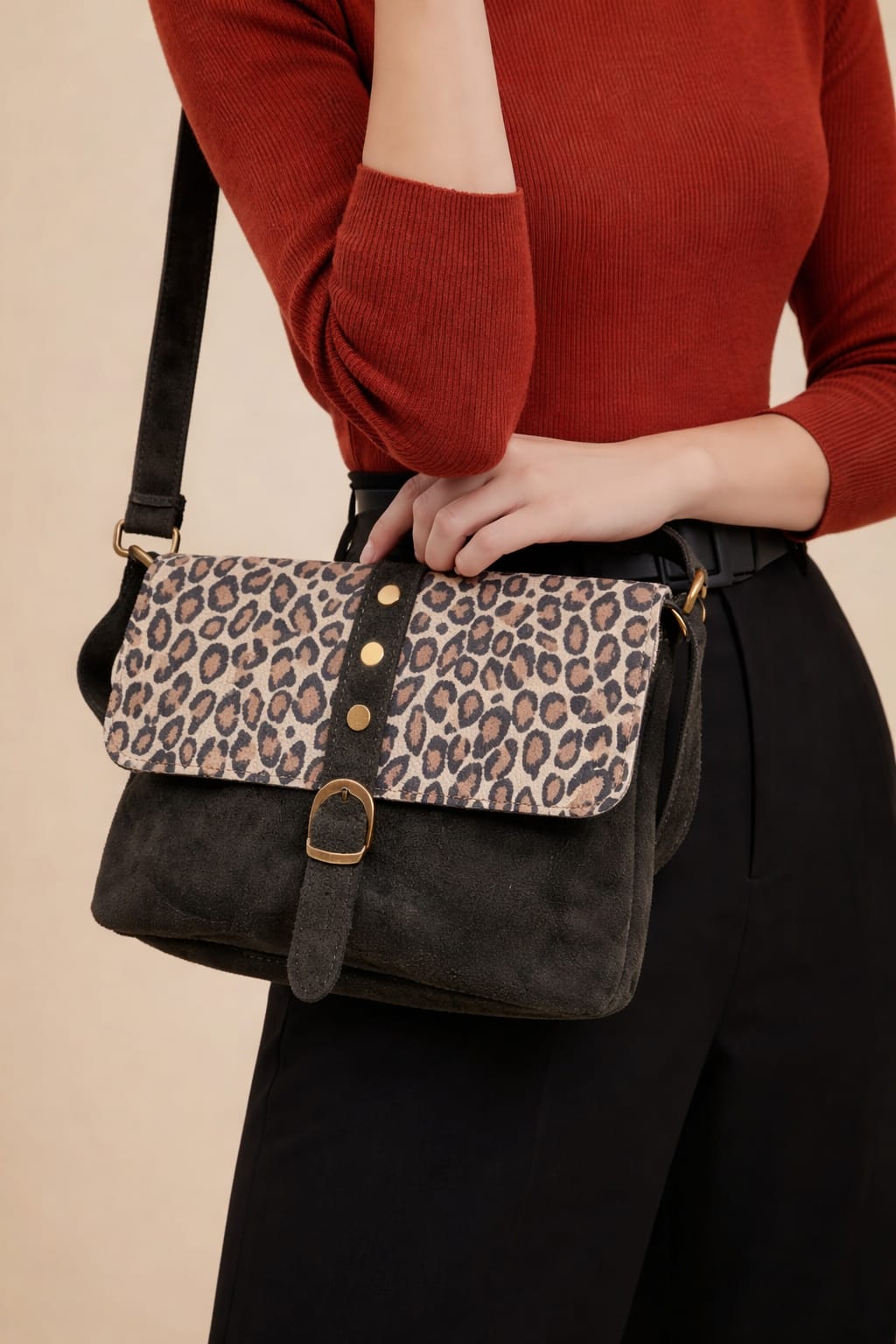 Sac bandoulière femme en cuir suédé 100 % italien – Motif léopard
