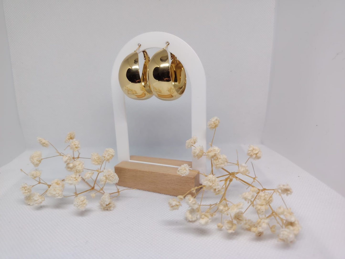 Boucles d’oreilles créoles épaisses dorées – Acier inoxydable